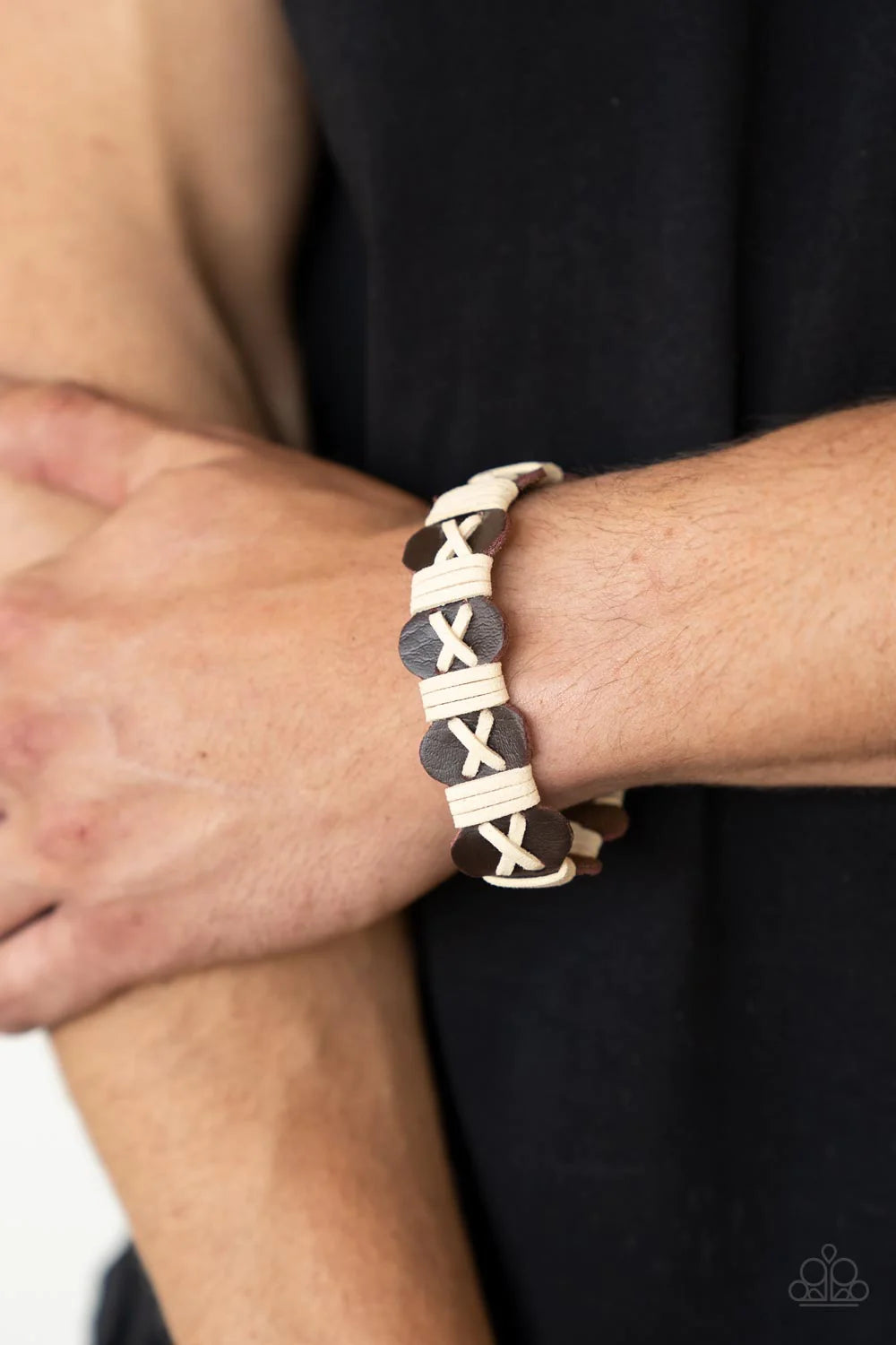 Paparazzi Urban Collection - Macho Maverick - Brown