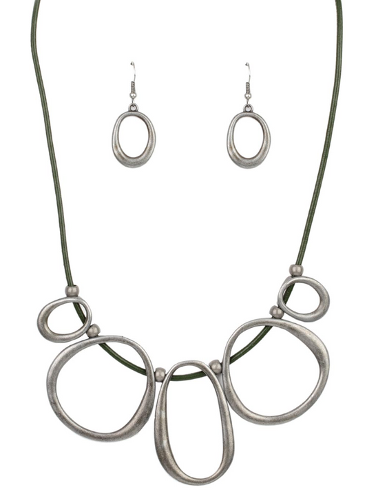 Paparazzi Necklaces - Historical Hipster - Green