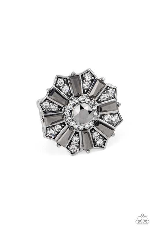 Paparazzi Rings - Sensational Splendor - Silver