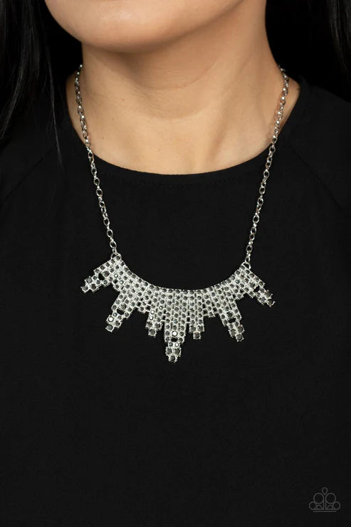 Paparazzi Necklaces - Skyscraping Sparkle - Silver
