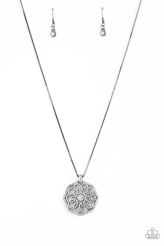 Paparazzi Necklaces - Botanical Bling - Black