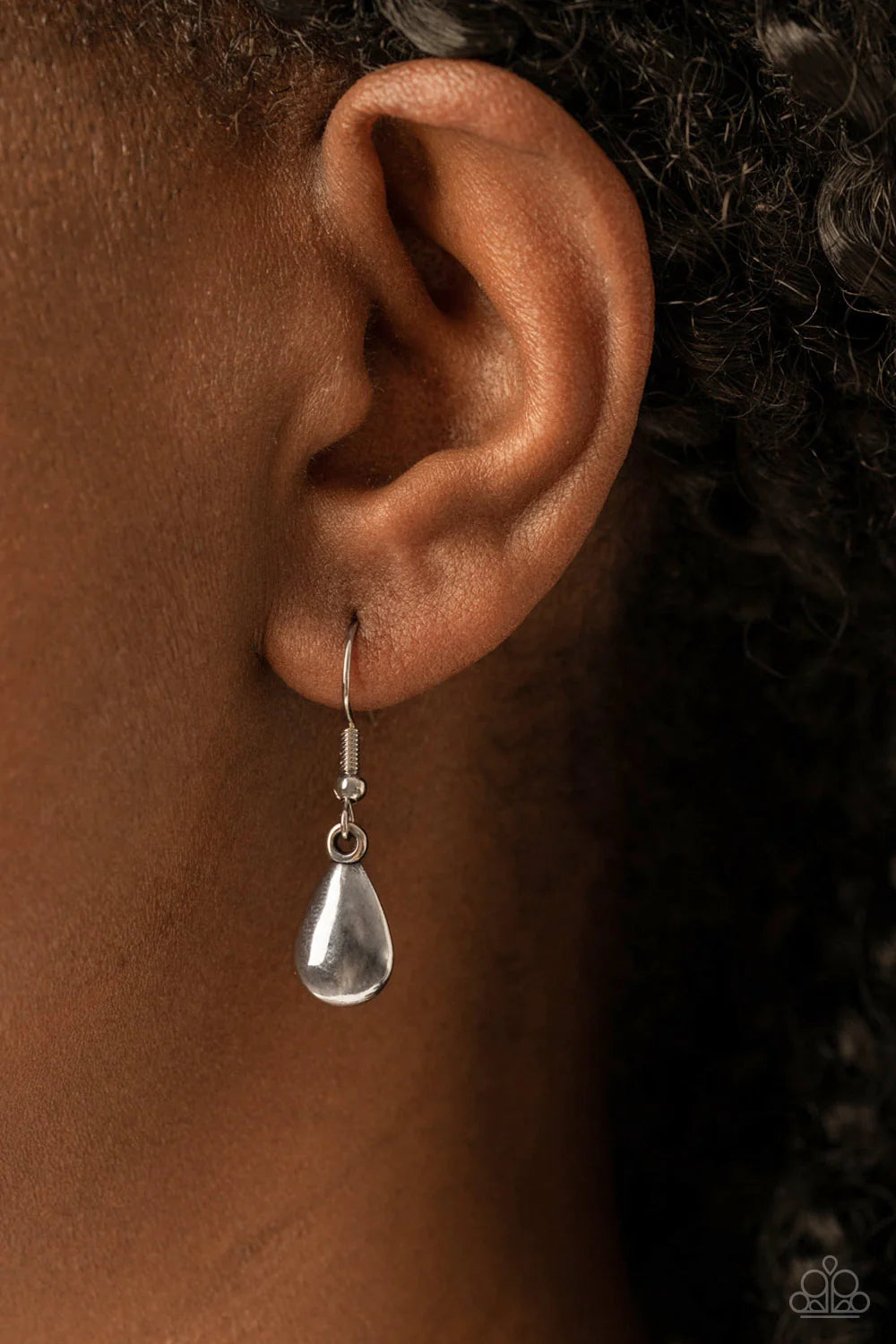 Paparazzi Necklaces - Beachfront Fabulous - Silver