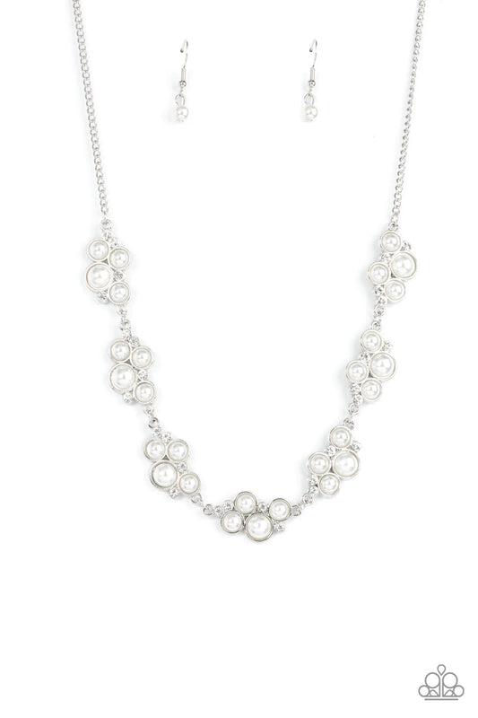 Paparazzi Necklaces - Grace to the Top - White