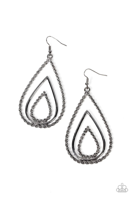 Paparazzi Earrings - Tastefully Twisty - Black