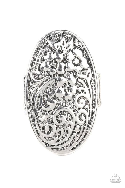 Paparazzi Rings - Floral Fortress -Silver