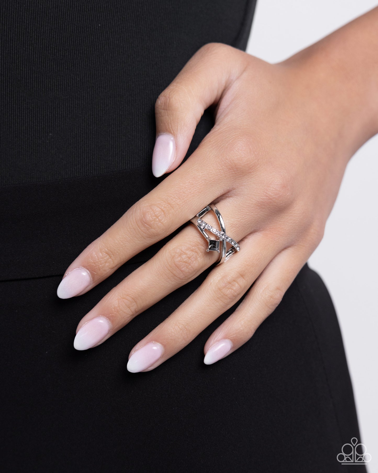 Paparazzi Rings - Elegantly Engaged - Silver