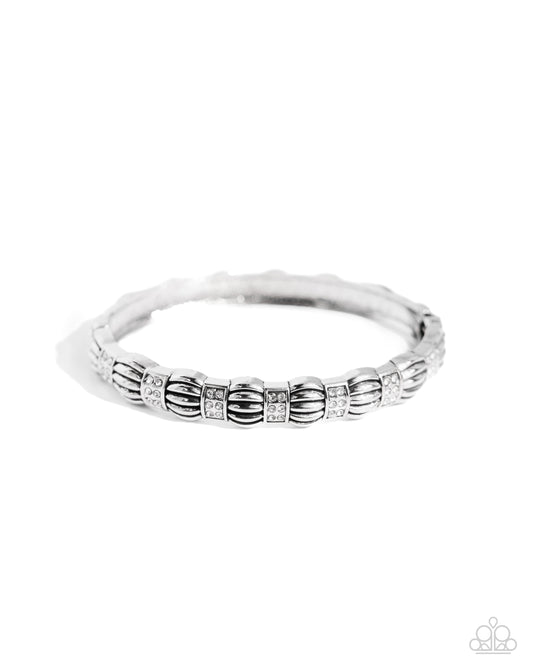 Paparazzi Bracelets - Metro Reverie - White