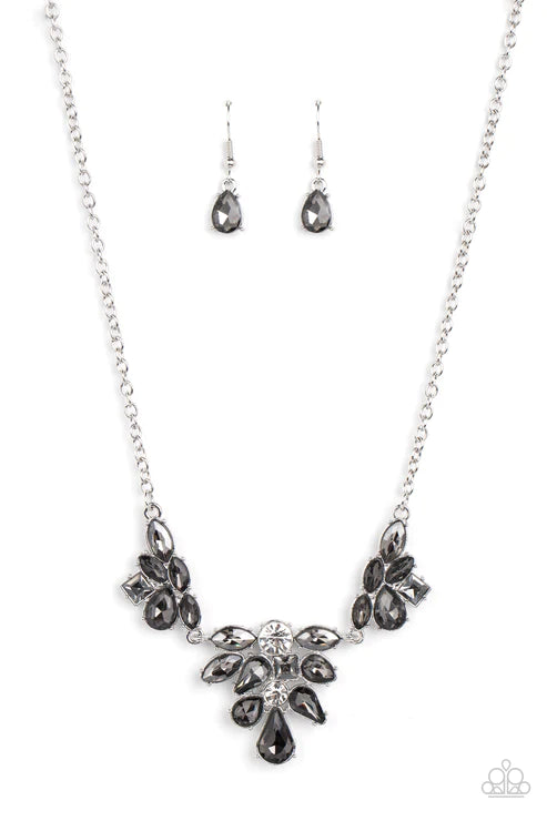 Paparazzi Necklaces - Completely Captivated - Silver
