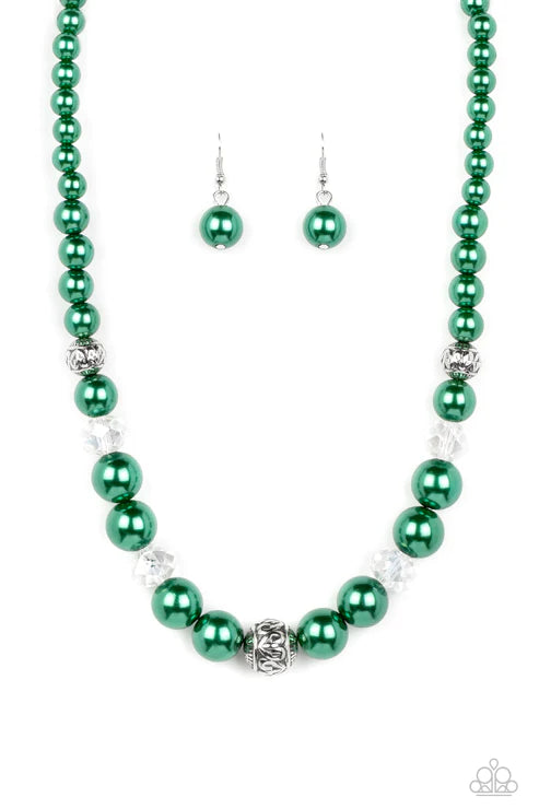 Paparazzi Necklaces - The Noble Prize - Green