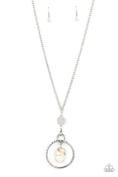 Paparazzi Necklaces - Keep the Piece - White