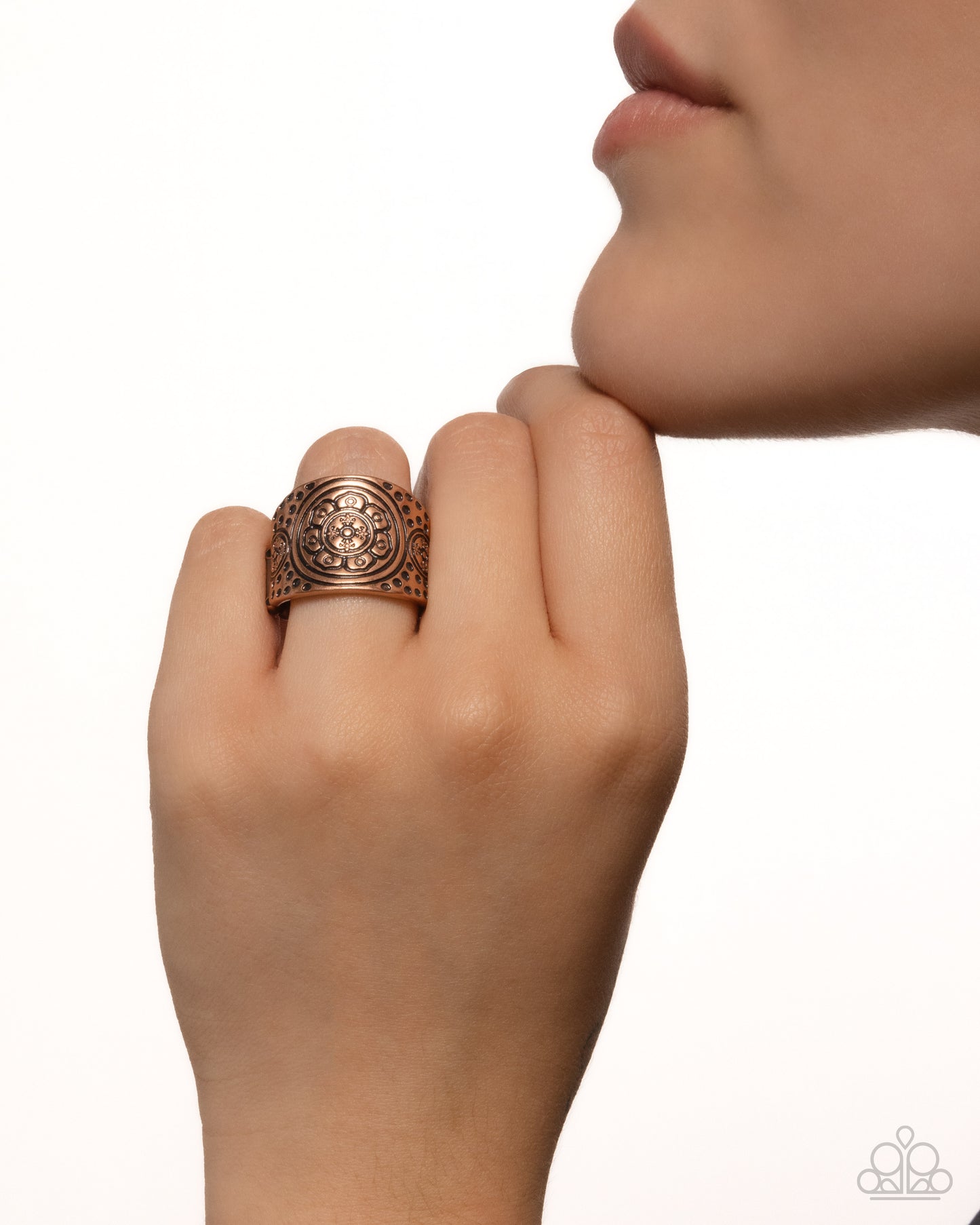 Paparazzi Bracelets - Elegant Engravement - Copper