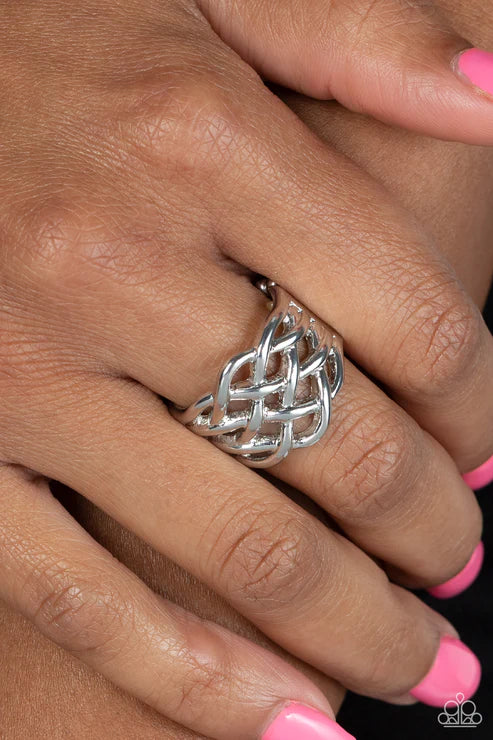 Paparazzi Rings - The One That KNOT Away - Silver