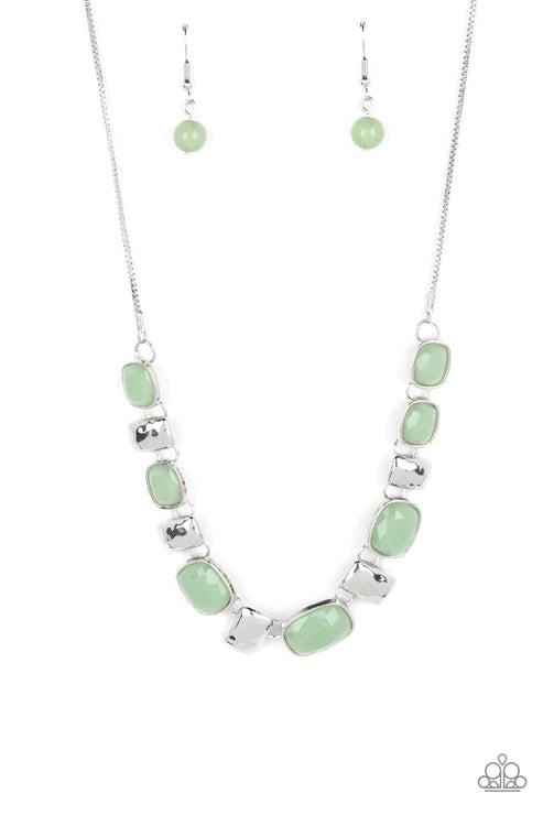 Paparazzi Necklaces - Polished Parade - Green