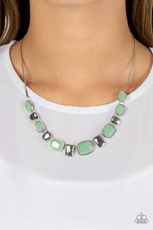 Paparazzi Necklaces - Polished Parade - Green