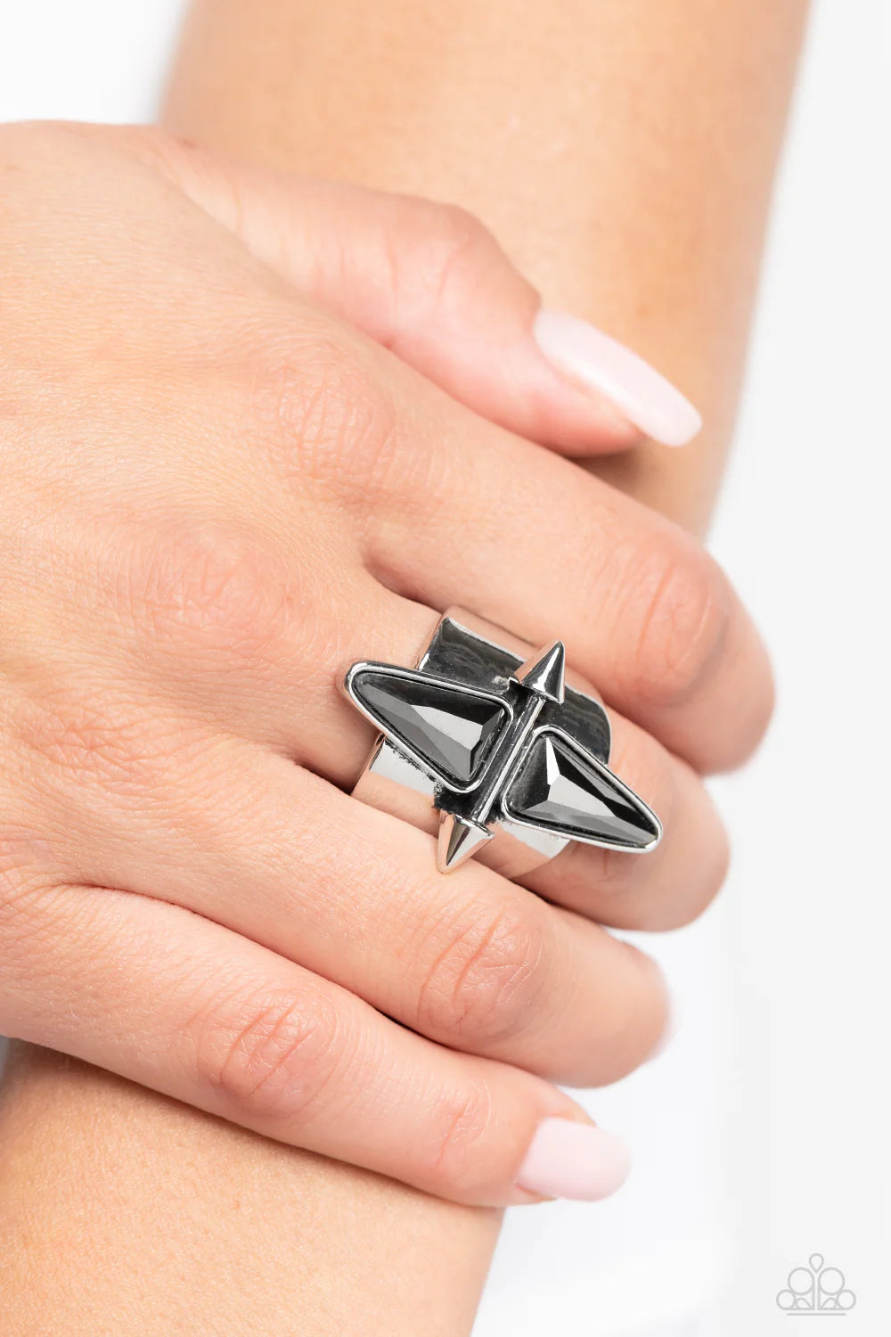 Paparazzi Rings - Combustible Compass - Silver