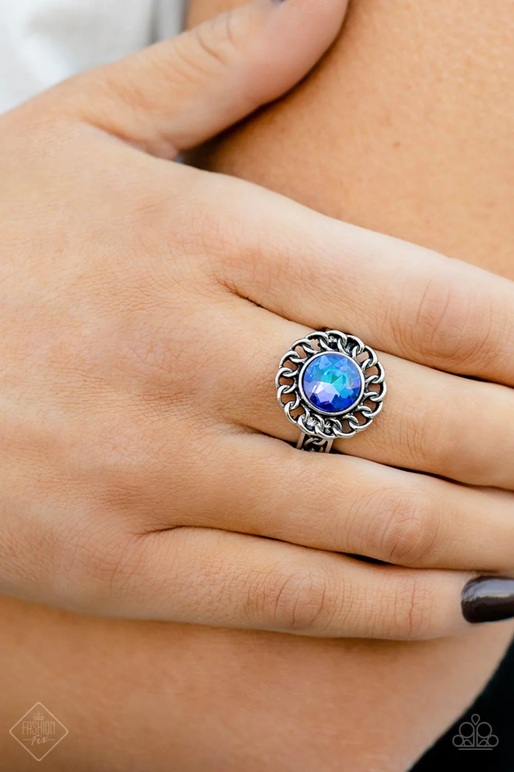 Paparazzi Rings - Round Table Runway - Blue - Fashion Fix