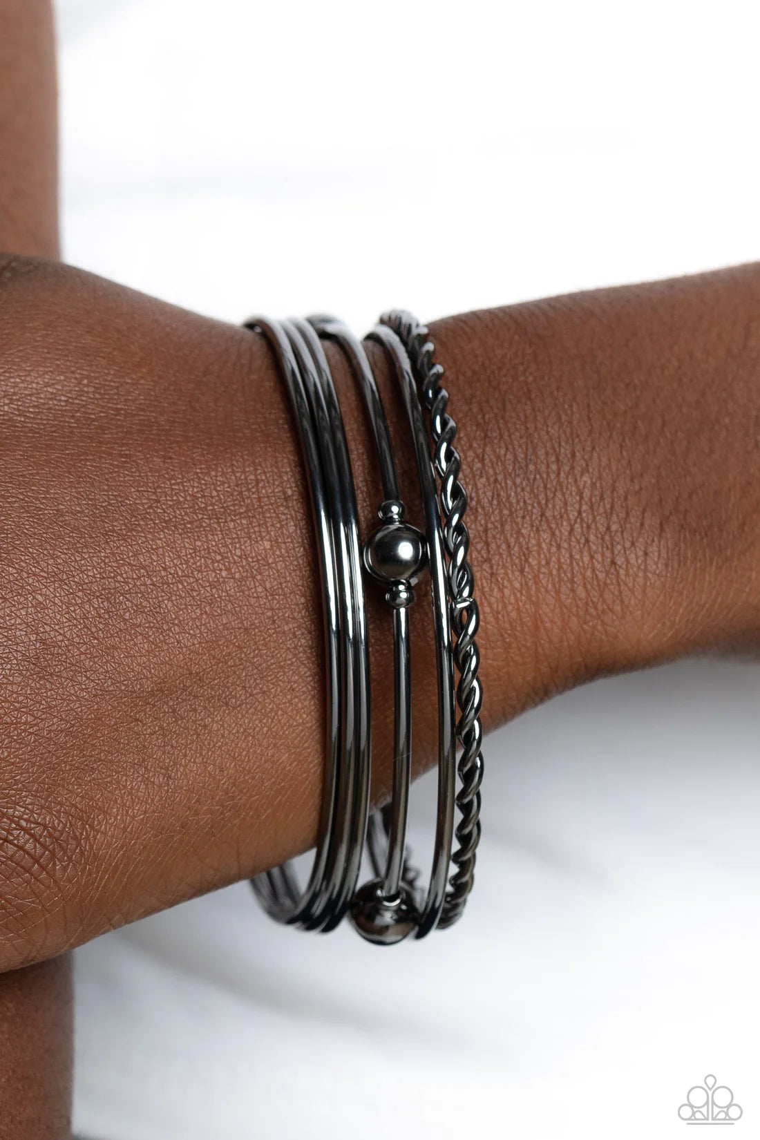 Paparazzi Bracelets - Lost and Found - Black