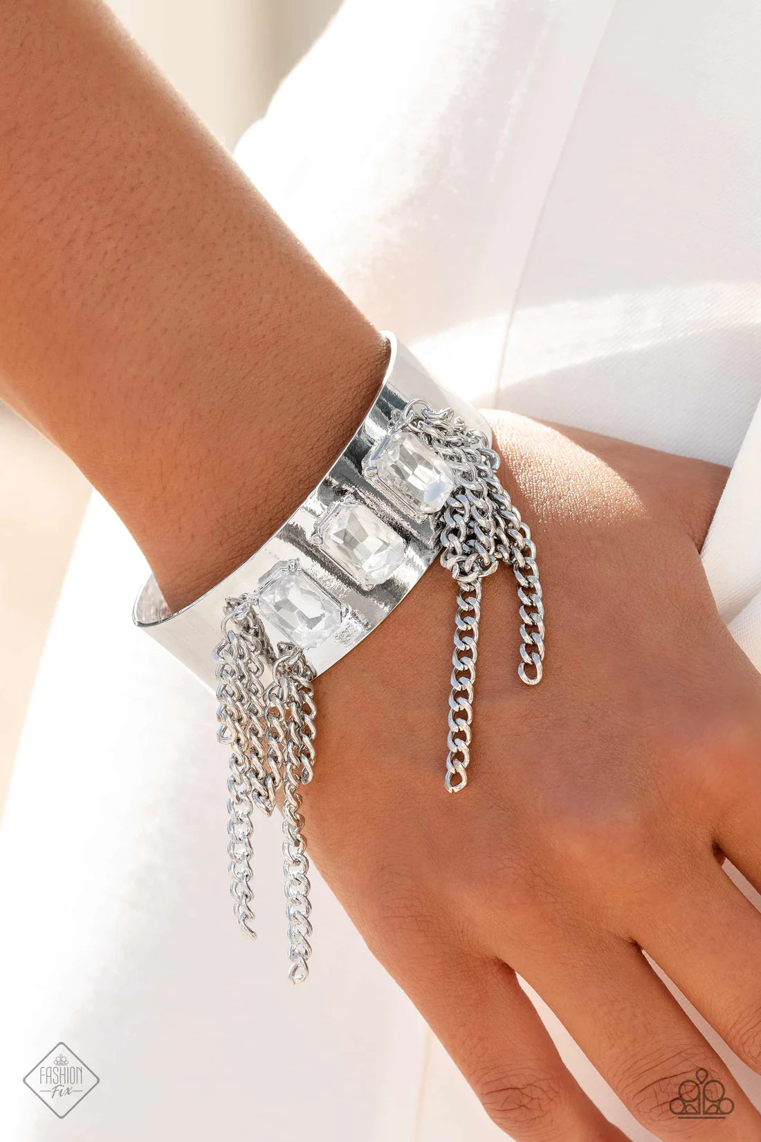 Paparazzi Bracelets - Chain Showers - White - Fashion Fix