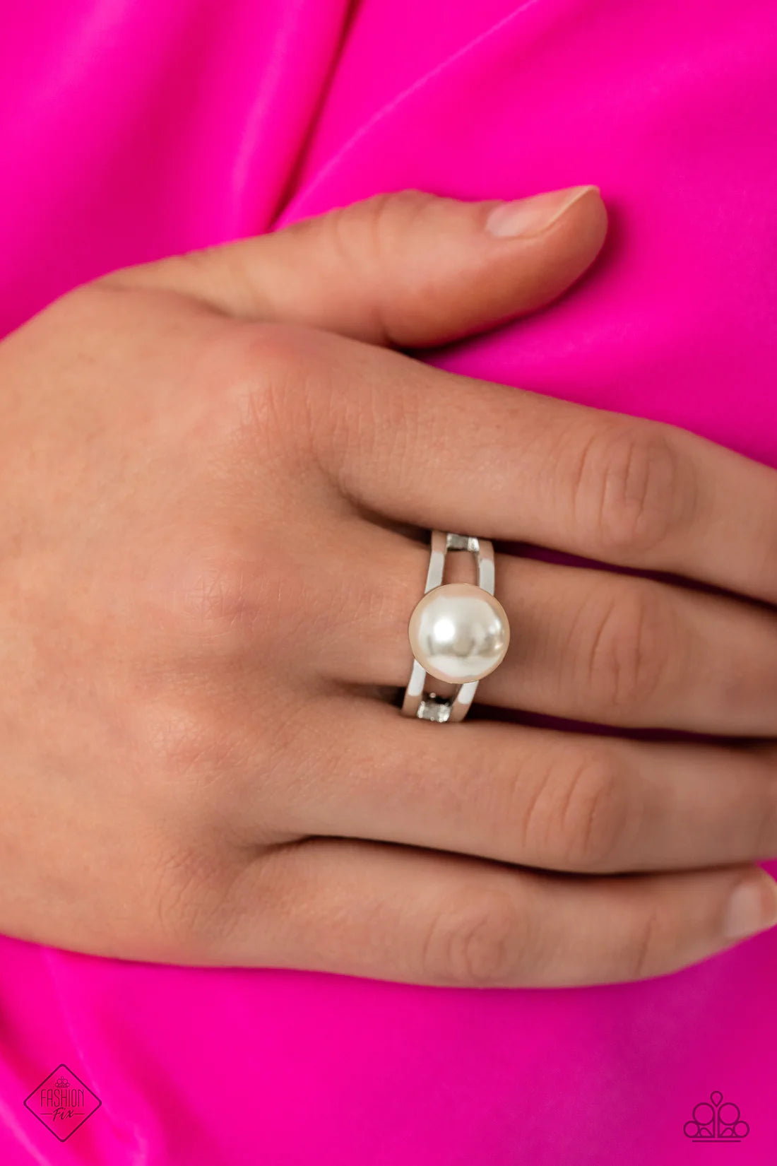 Paparazzi Rings - All American Pearl - White - Fashion Fix