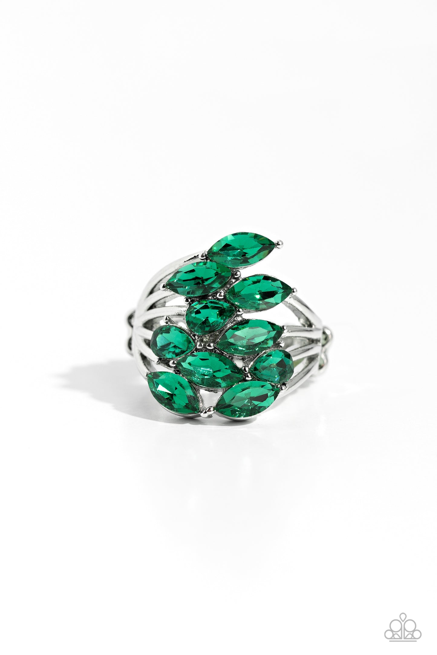Paparazzi Rings - Wave of Whimsy - Green