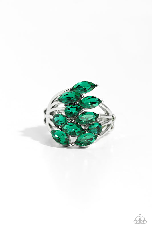 Paparazzi Rings - Wave of Whimsy - Green