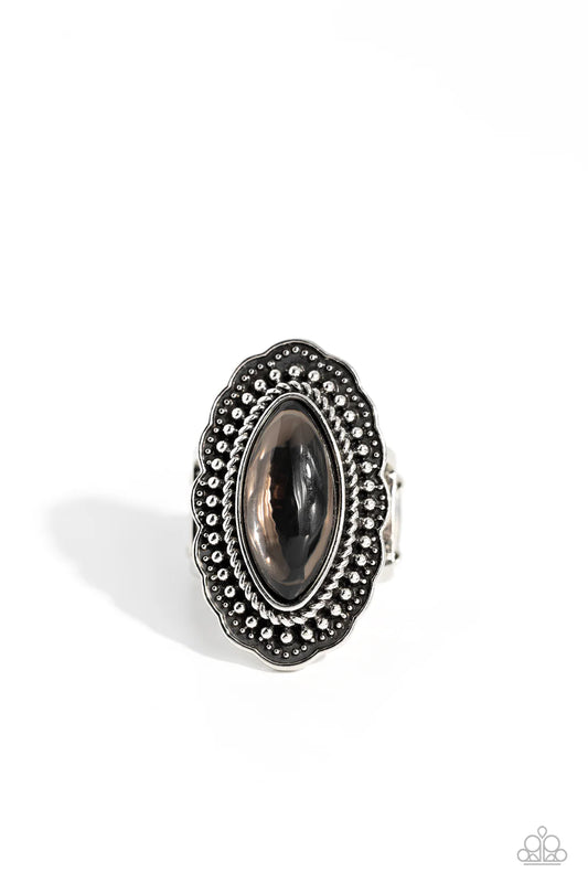 Paparazzi Rings - Western Wager - Silver