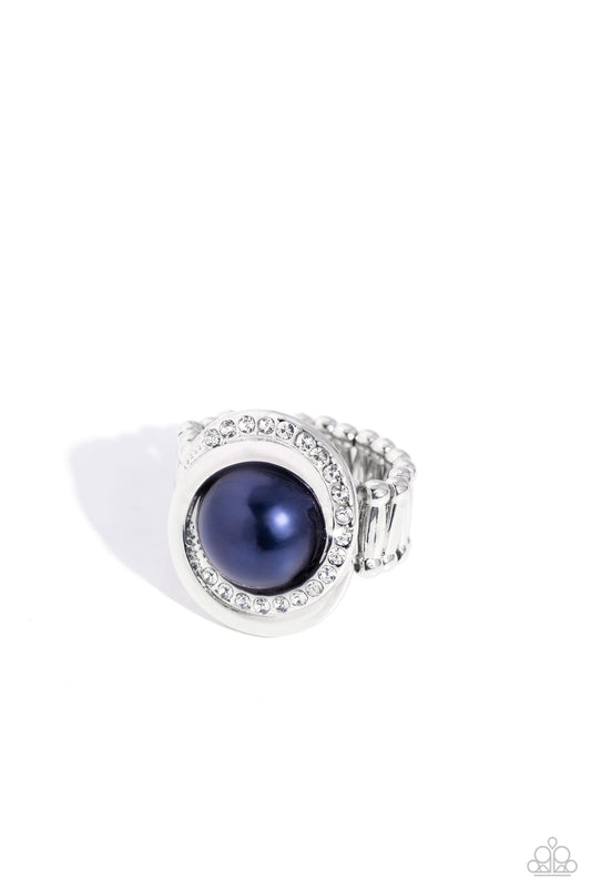 Paparazzi Rings - Folded Flair - Blue