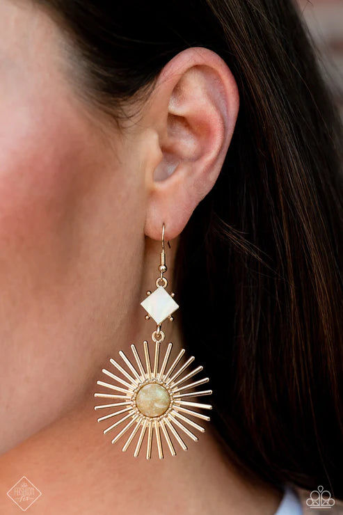 Paparazzi Earrings - Seize the Sunburst - Gold - Fashion Fix