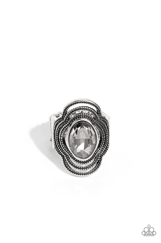 Paparazzi Rings - Entrancing Edge - Silver