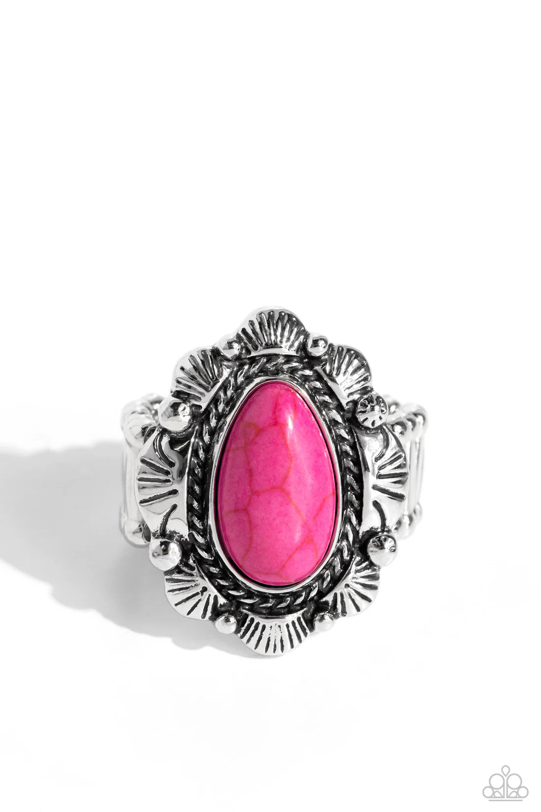 Paparazzi Rings - Scalloped in Stone - Pink