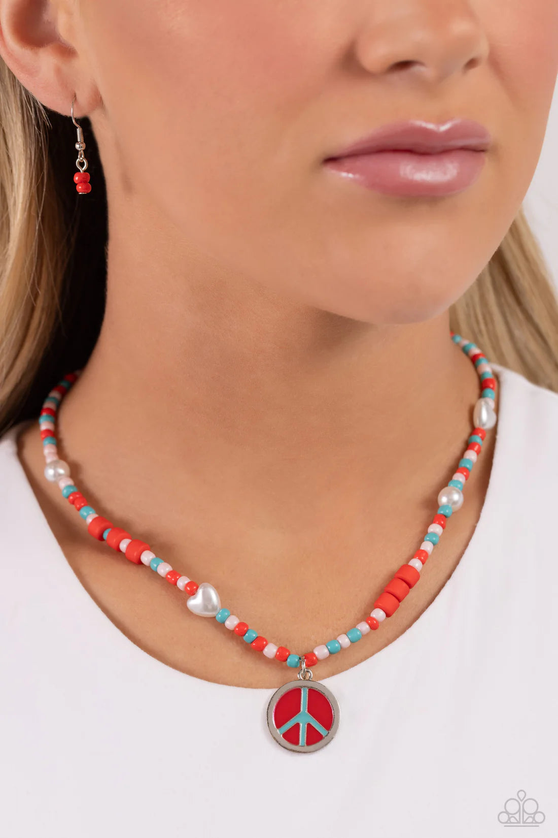 Paparazzi Necklaces - Pearly Possession - Red