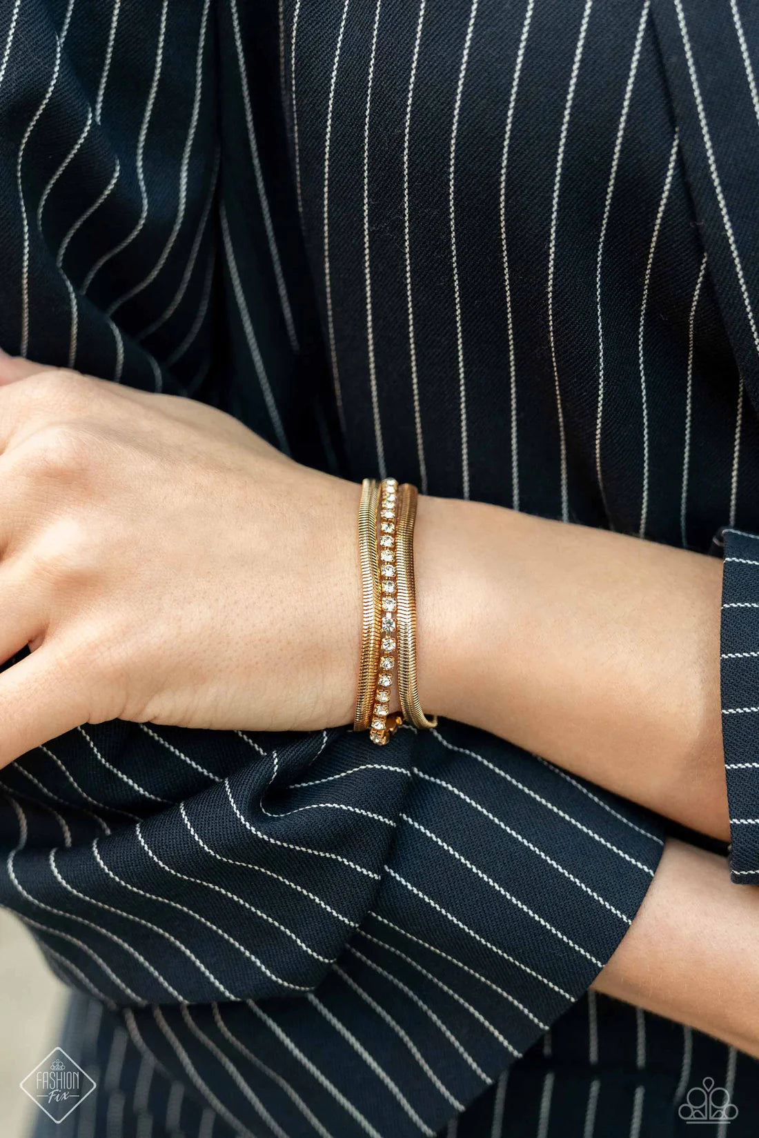 Paparazzi Bracelets - A Square Treasure - Gold