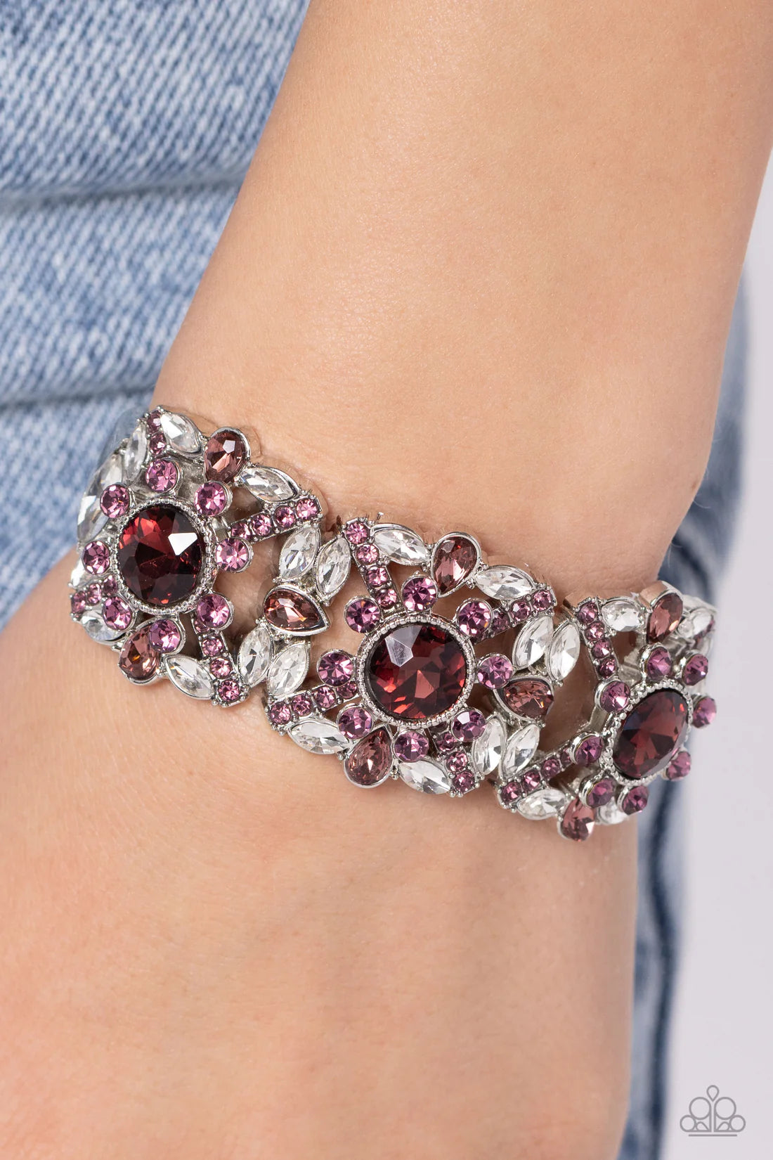 Paparazzi Bracelets - Shimmering Solo - Purple