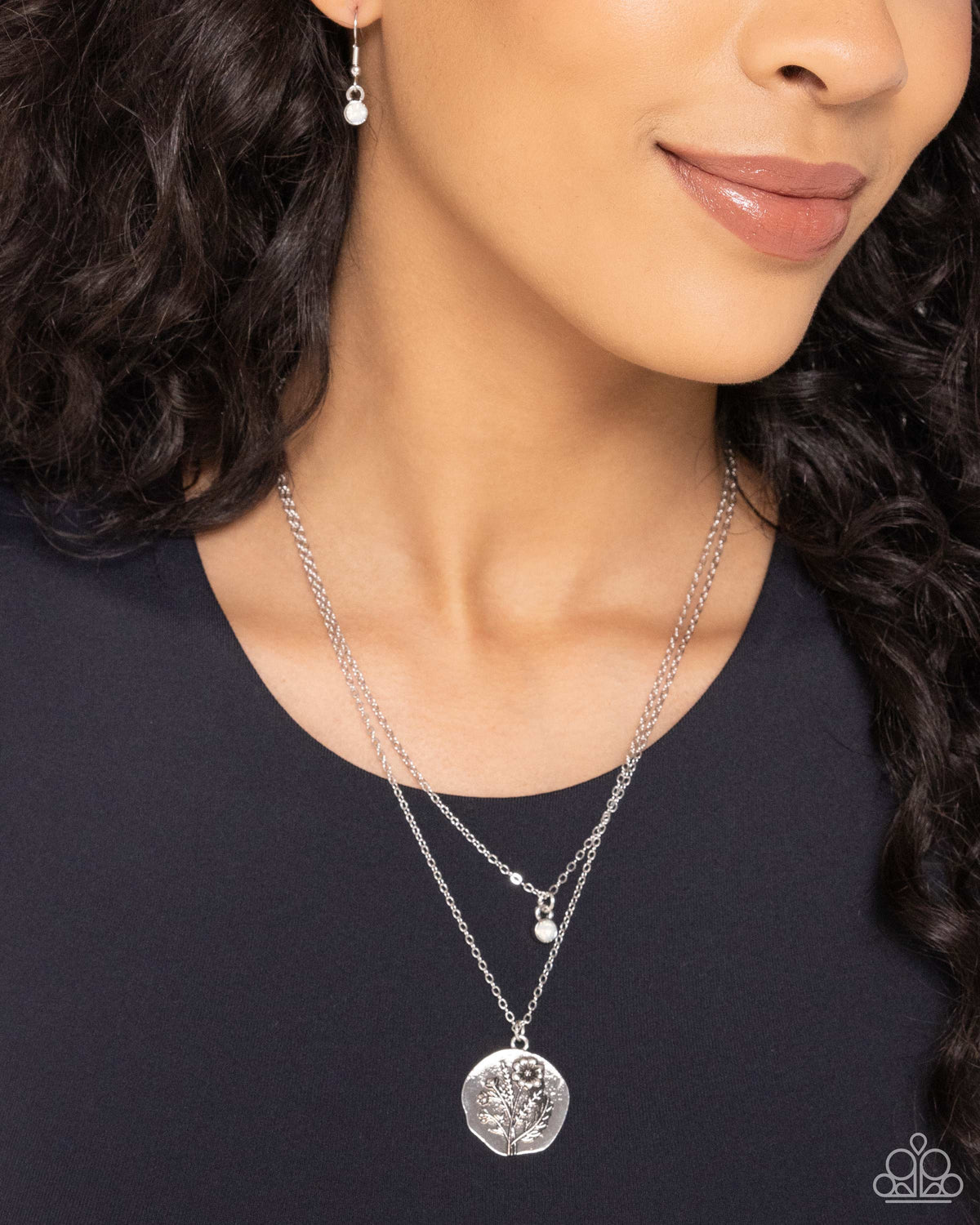 Paparazzi Necklaces - Birthstone Beauty - White