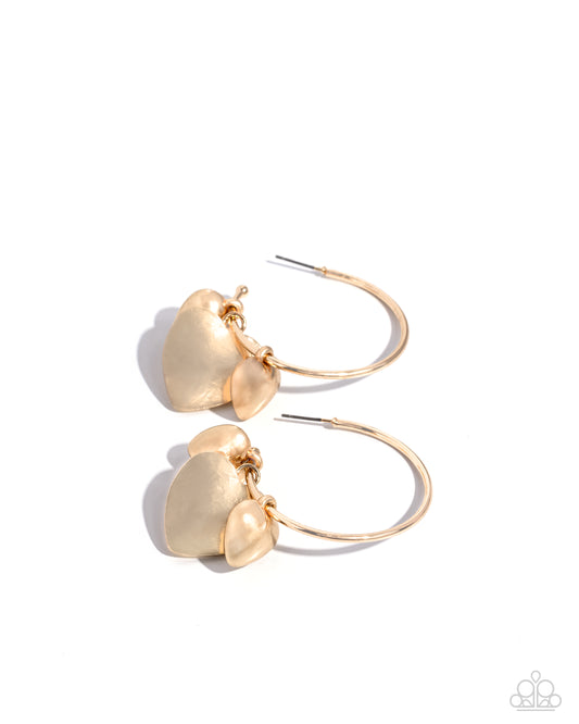 Paparazzi Earrings - Casually Crushing - Gold