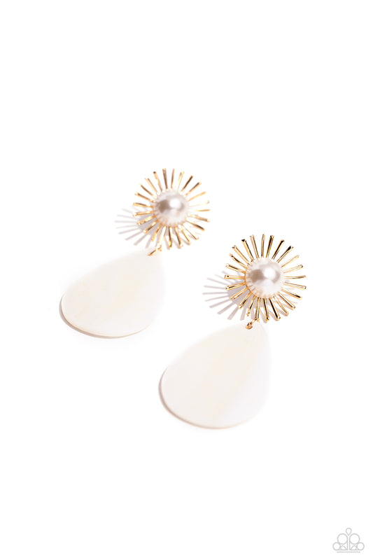 Paparazzi Earrings - Sunburst Sophistication - Gold