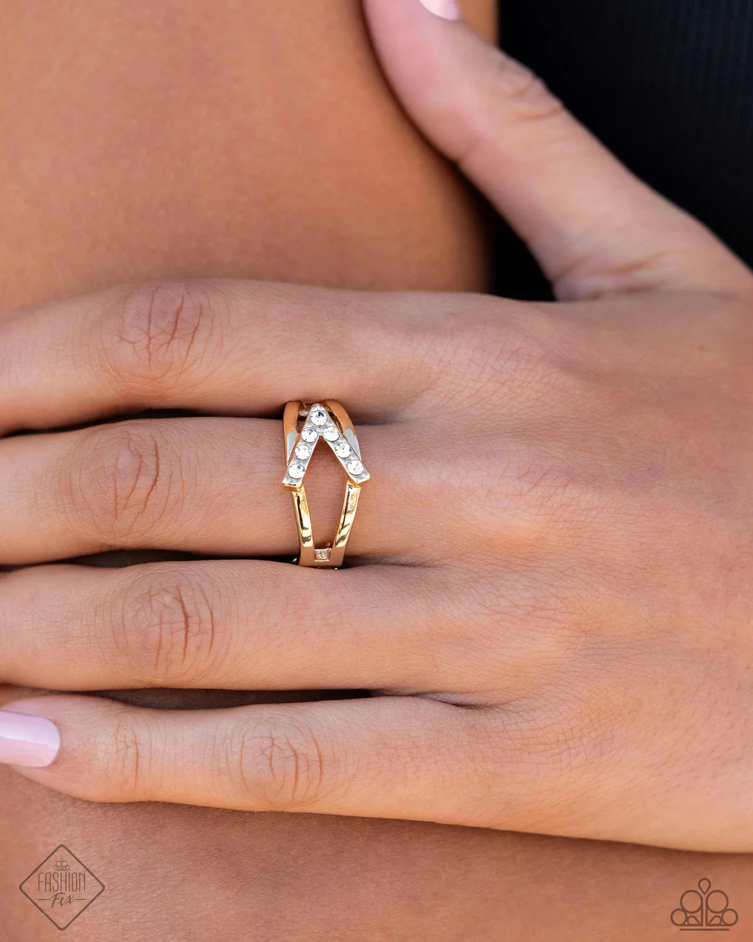 Paparazzi Rings - Linear Law - Gold - Fashion Fix