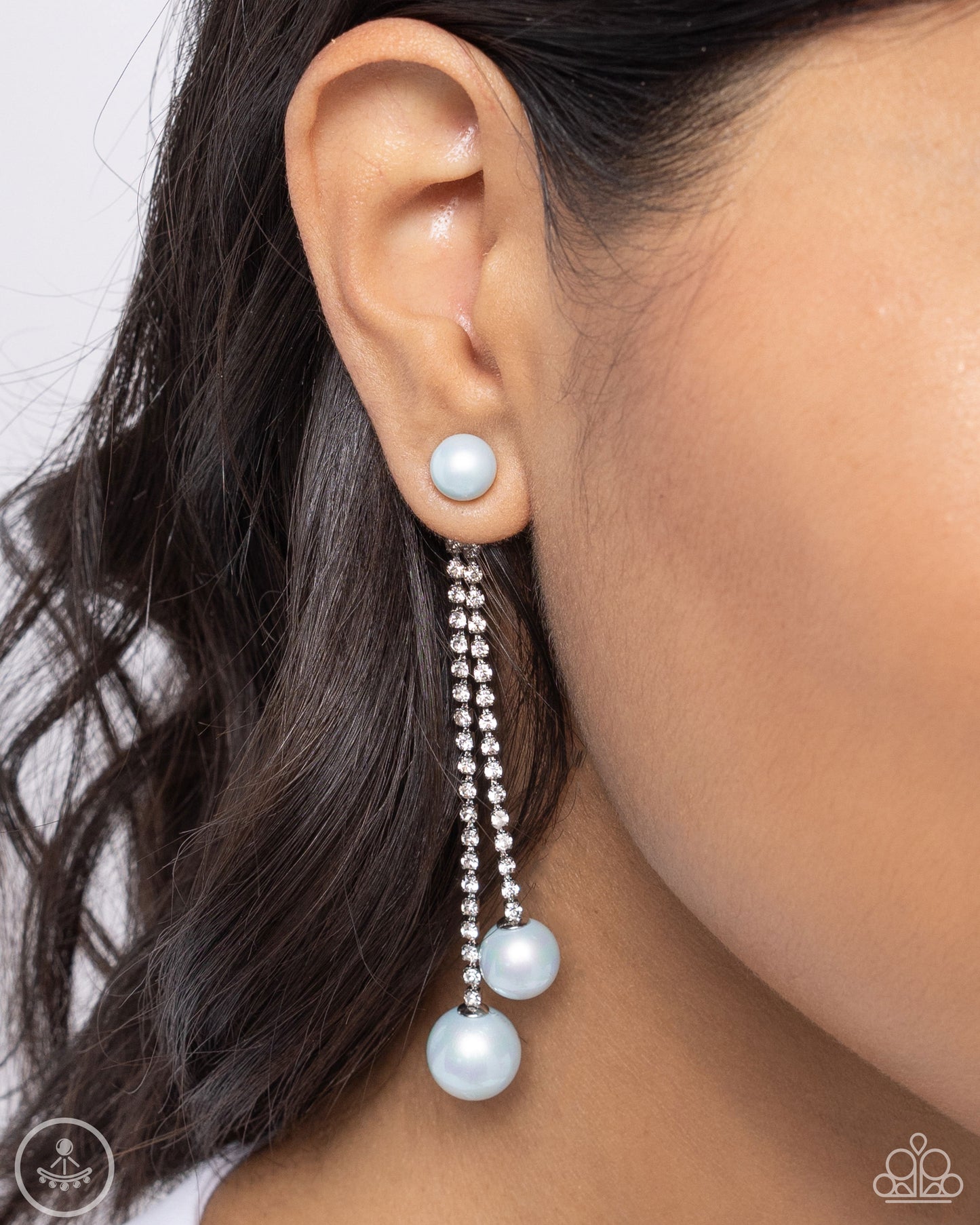 Paparazzi Earrings - Give Us A PEARL! - Blue