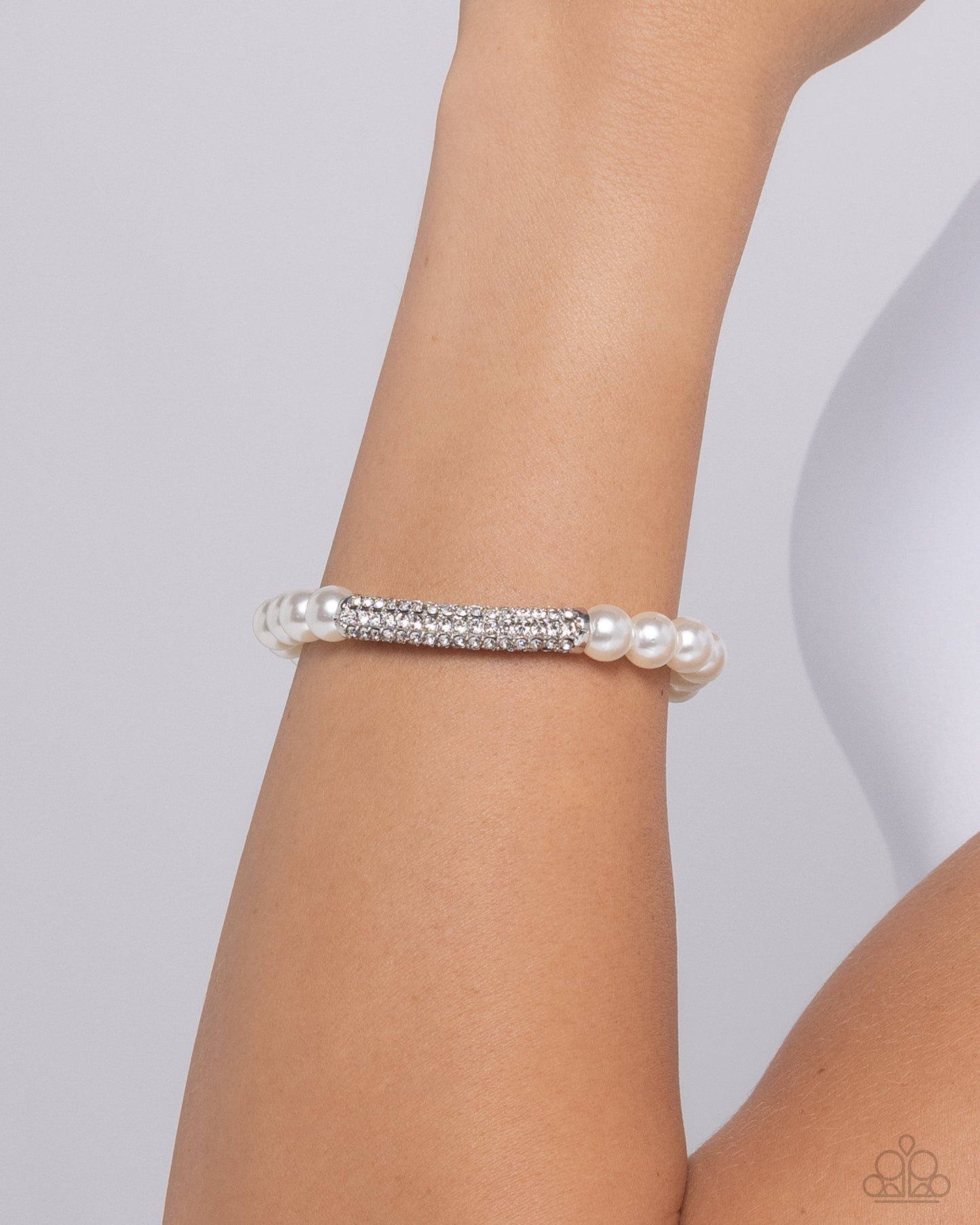 Paparazzi Bracelets - Elegance Embodied - White