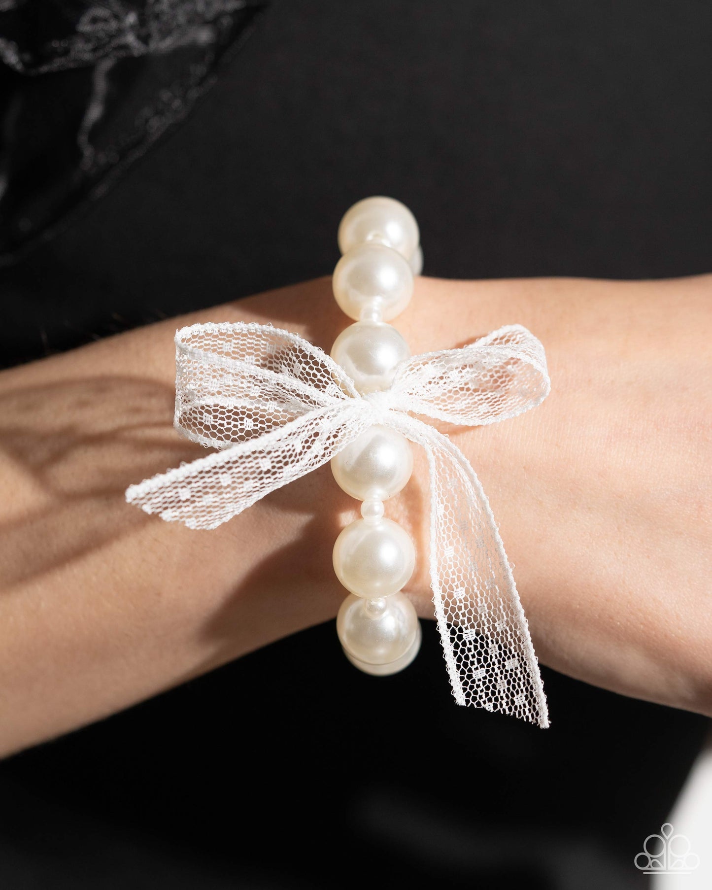 Paparazzi Bracelets - Girly Glam - White