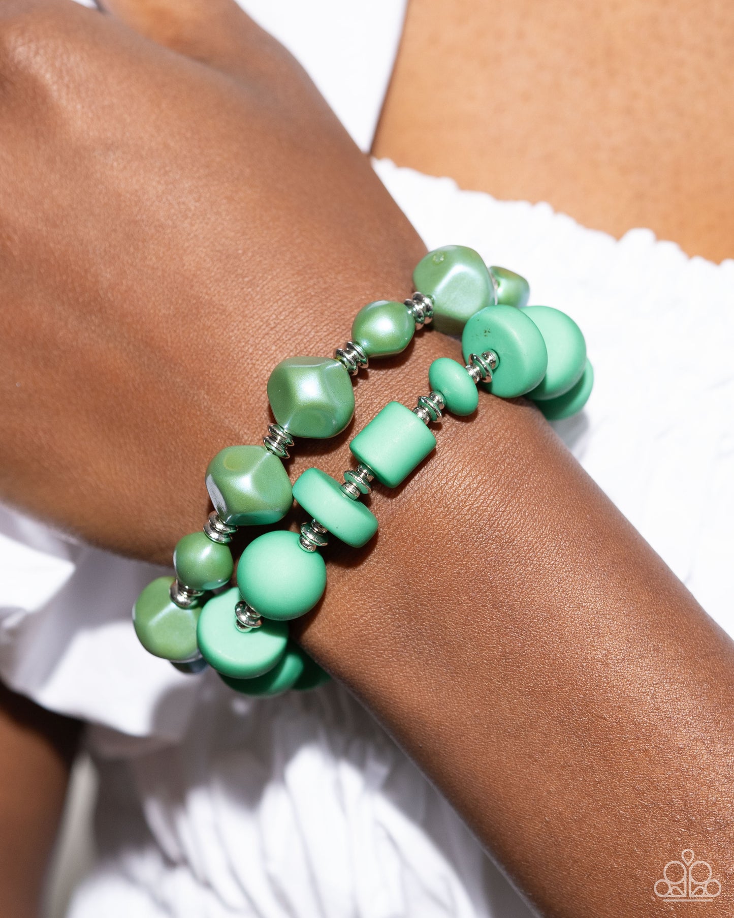 Paparazzi Bracelets - Shape Shifting Season - Green