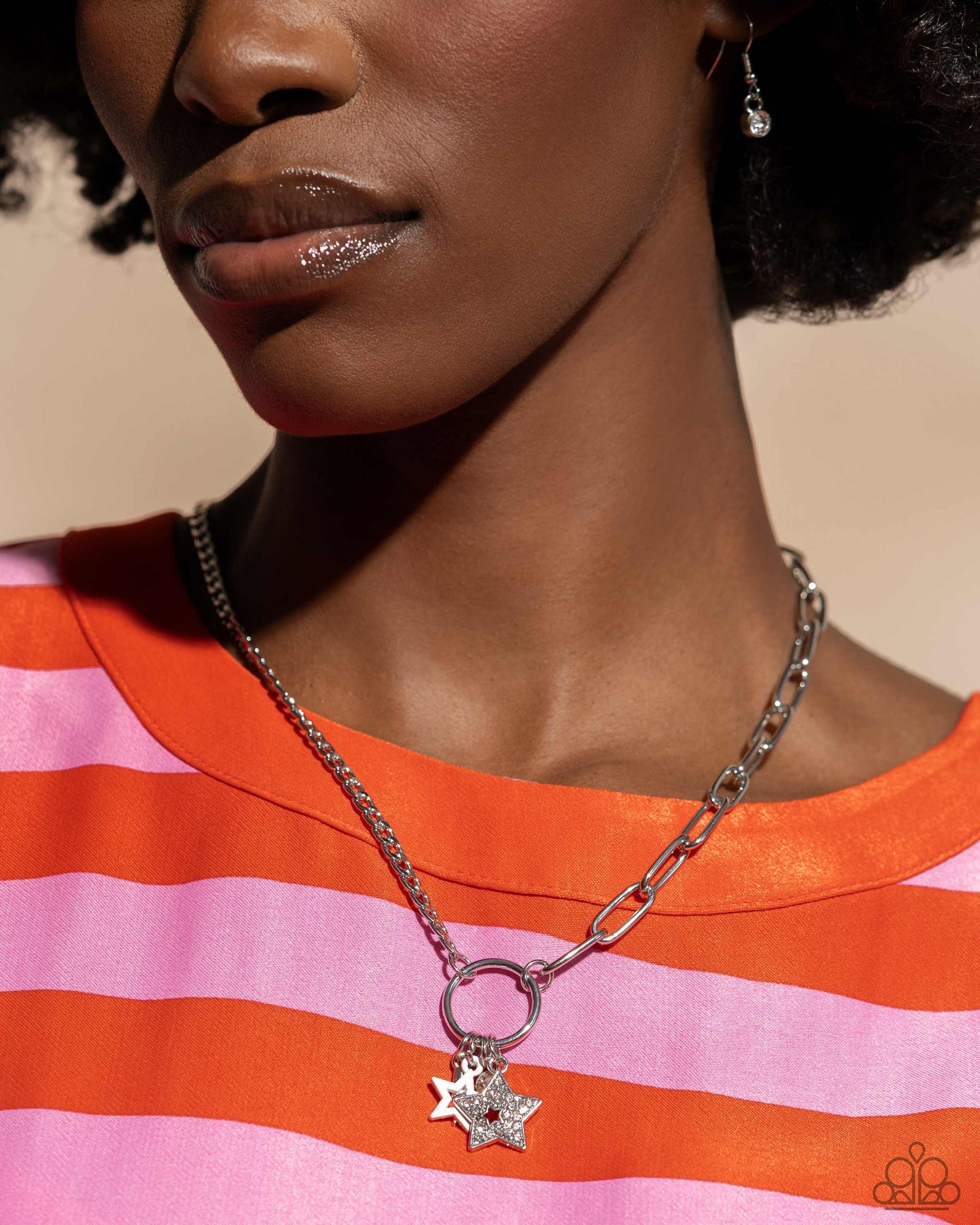 Paparazzi Necklaces - Stellar Sighting - White