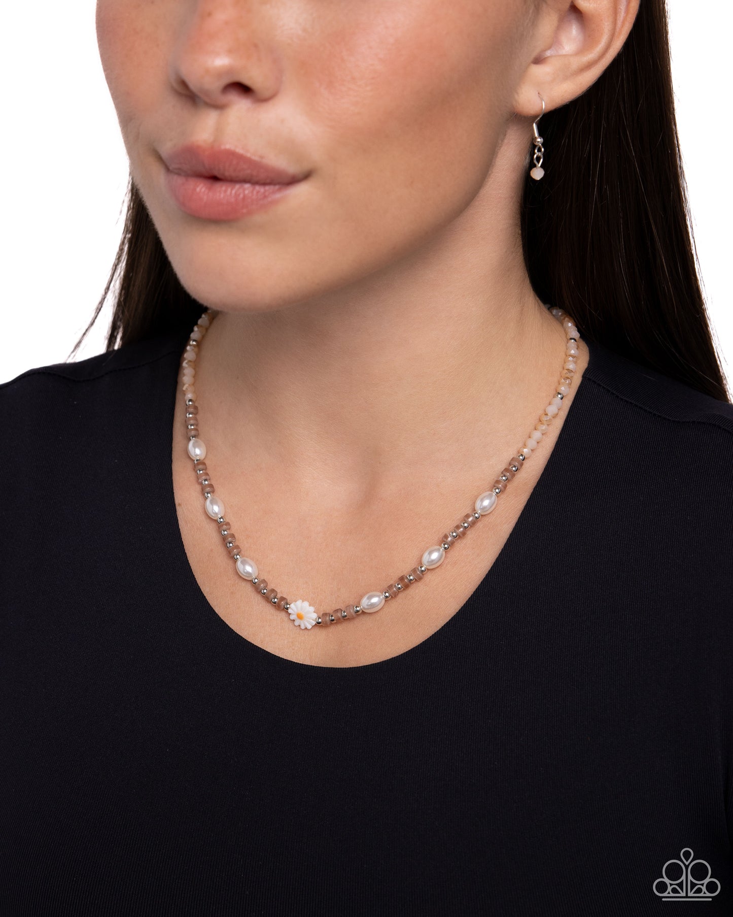 Paparazzi Necklaces - Daisy Deal - Brown