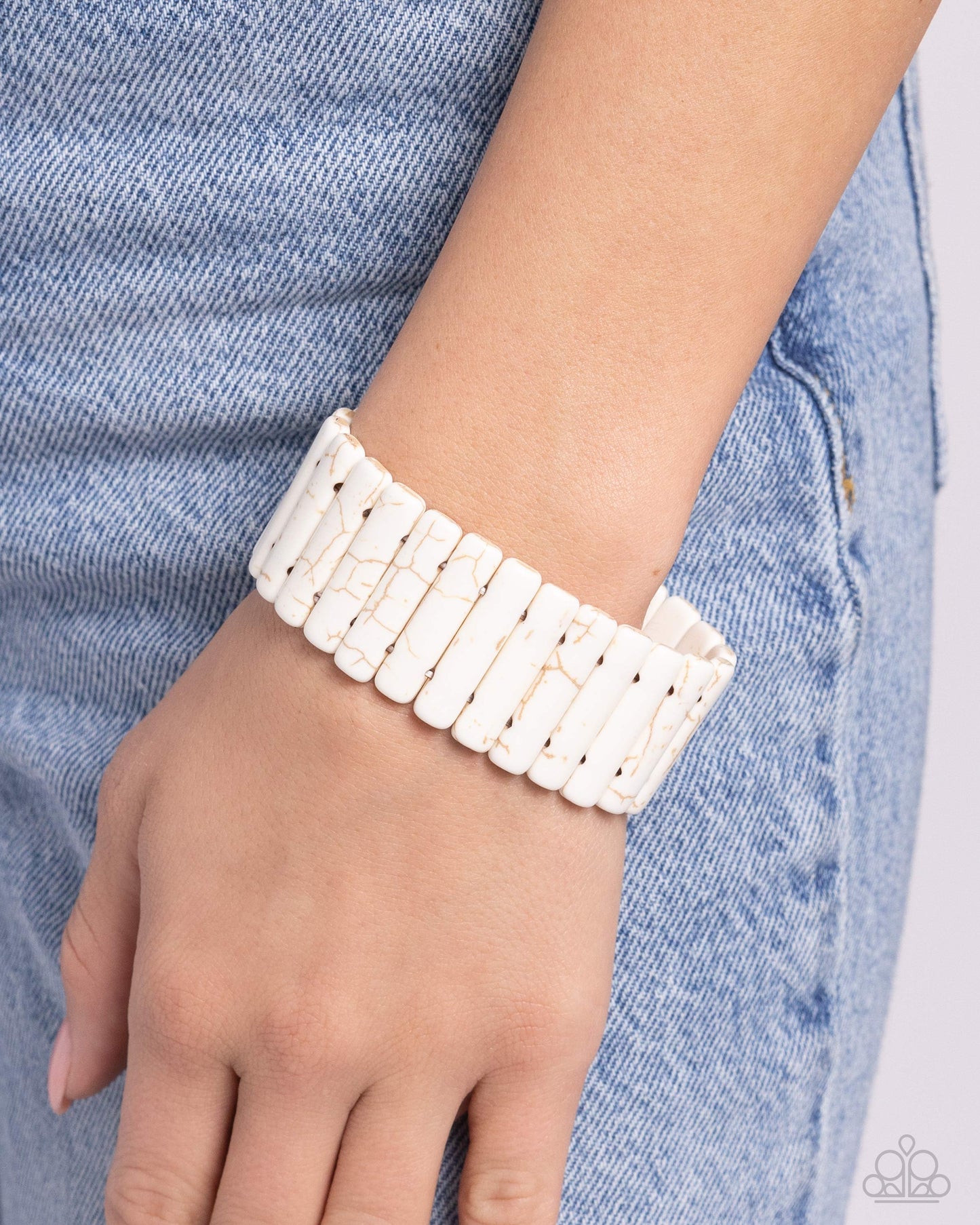 Paparazzi Bracelets - Southern Standing - White