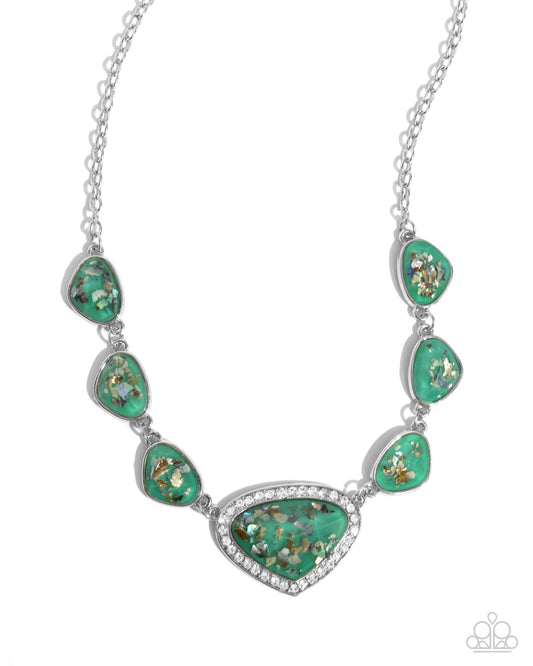 Paparazzi Necklaces - Discreet Dazzle - Green