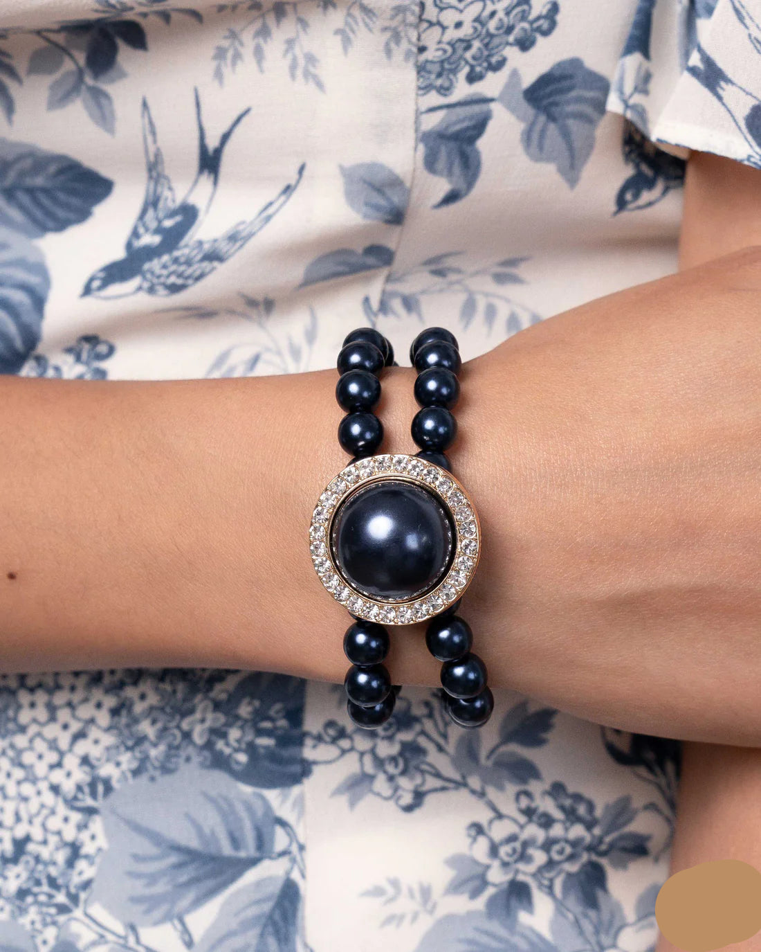Paparazzi Bracelets - Valuable Victor - Blue