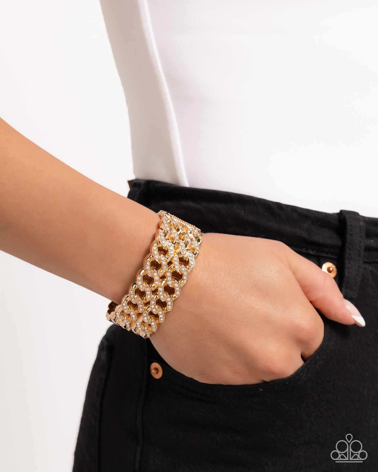 Paparazzi Bracelets - Braided Bandit - Gold