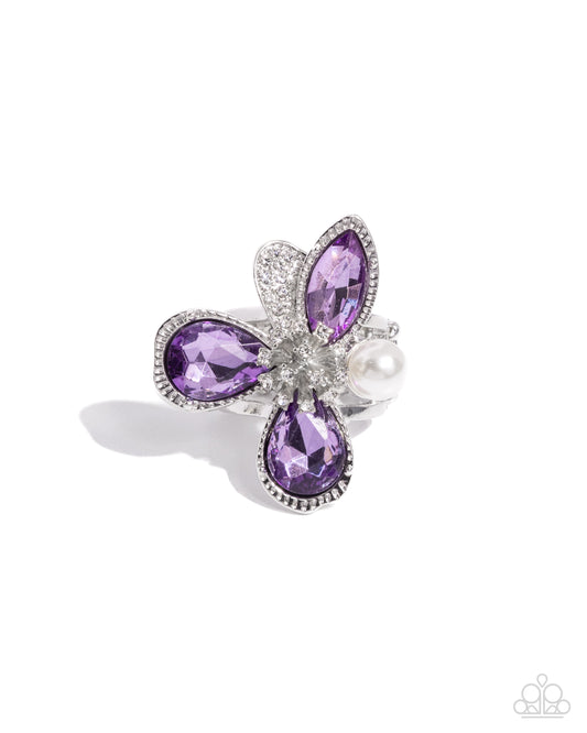 Paparazzi Rings - FLORAL Excellence - Purple