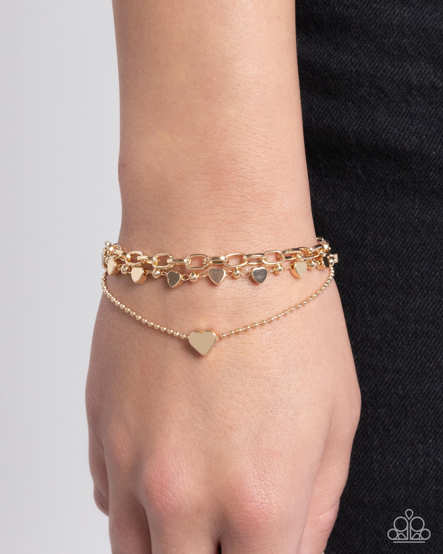 Paparazzi Bracelets - Endearing Ending - Gold