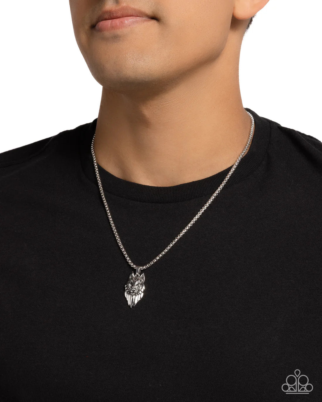 Paparazzi PREORDER Men's Collection Necklace - Wolf Warrior - Silver